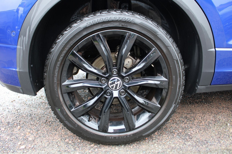 Photo 8 de l'offre de VOLKSWAGEN T-ROC II R-LINE TSI 150 CV EVO GPS 3D CAMÃRA JA 18 USB I-COKPIT FULL LED BOITE AUTO DSG-7 à 31500€ chez Bougel transactions