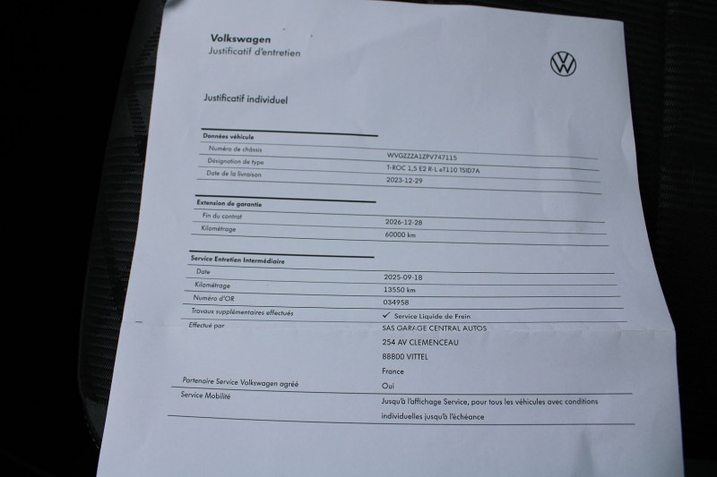 Photo 17 de l'offre de VOLKSWAGEN T-ROC II R-LINE TSI 150 CV EVO GPS 3D CAMÃRA JA 18 USB I-COKPIT FULL LED BOITE AUTO DSG-7 à 31500€ chez Bougel transactions