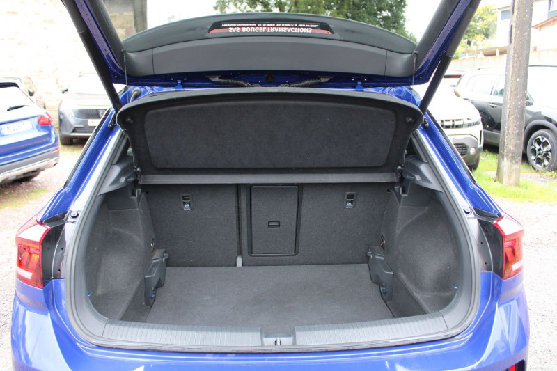 Photo 6 de l'offre de VOLKSWAGEN T-ROC II R-LINE TSI 150 CV EVO GPS 3D CAMÃRA JA 18 USB I-COKPIT FULL LED BOITE AUTO DSG-7 à 31500€ chez Bougel transactions