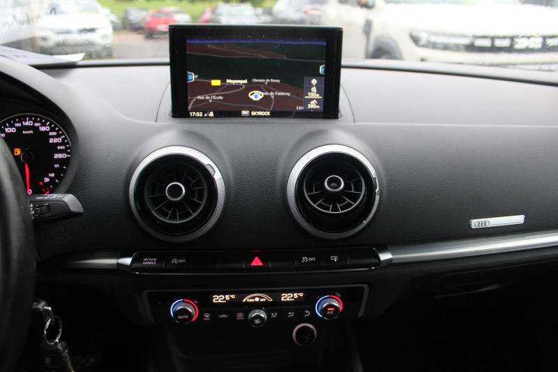 Photo 12 de l'offre de AUDI A3 SPORTBACK 2L TDI 150 CV AMBITION GPS 3D XÃNON+LEDS CLIM JA 17 RADAR BLUETOOTH RÃGULATEUR à 11990€ chez Bougel transactions