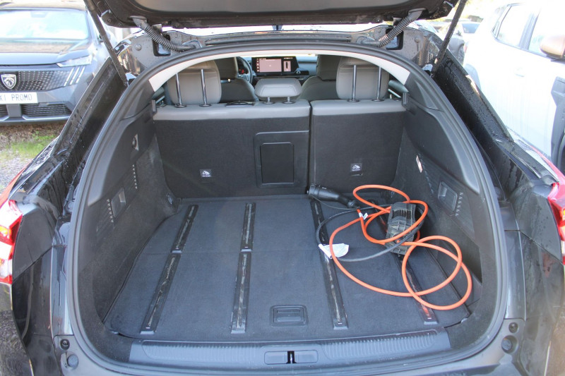 Photo 6 de l'offre de CITROEN C5 X HYBRID ETENSE 225CV SHINE RECHARGEABLE EAT8 BOITE AUTO CAMÃRA CUIR FULL LEDS ABS à 23990€ chez Bougel transactions