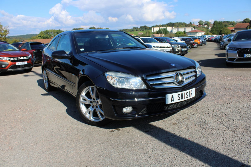 Mercedes CLC COUPE SPORT 1L6 ESSENCE 130 CV GPS CLIM MP3 TOIT PANO JA 17 RADAR BLUETOOTH RÃGULATEUR Essence NOIR DIAMAND Occasion à vendre