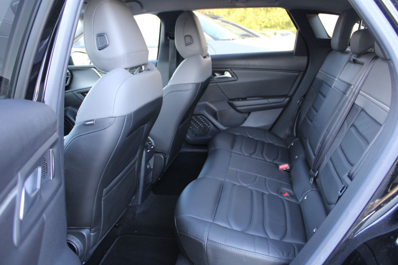 Photo 9 de l'offre de CITROEN C5 X HYBRID ETENSE 225CV SHINE RECHARGEABLE EAT8 BOITE AUTO CAMÃRA CUIR FULL LEDS ABS à 23990€ chez Bougel transactions