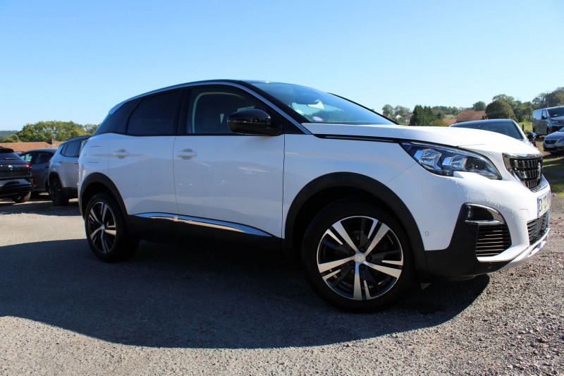 Peugeot 3008 III 1L2 ESSENCE 130 CV ALLURE BICOLOR BOITE 6V CAMÃRA GPS 3D JANTES 18 ANGLES MORTS Essence BLANC TOIT NOIR Occasion à vendre