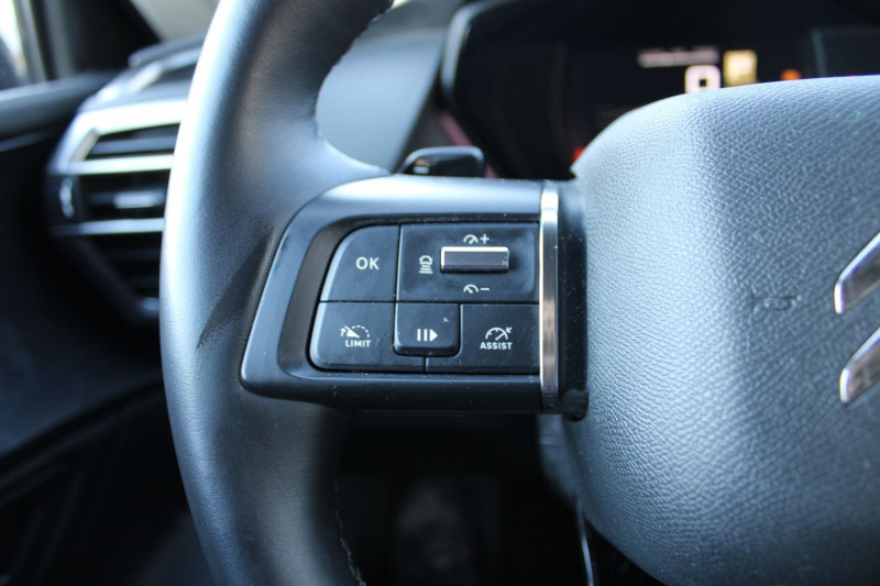 Photo 11 de l'offre de CITROEN C5 X HYBRID ETENSE 225CV SHINE RECHARGEABLE EAT8 BOITE AUTO CAMÃRA CUIR FULL LEDS ABS à 23990€ chez Bougel transactions