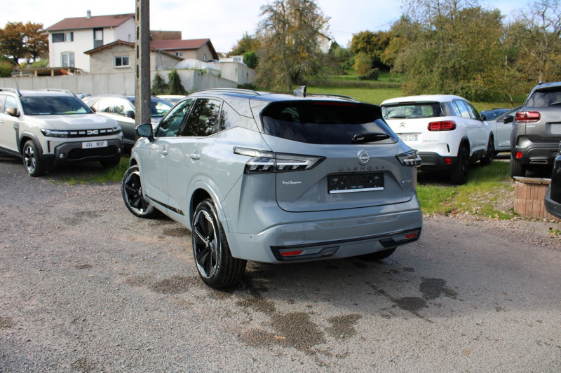 Photo 3 de l'offre de NISSAN QASHQAI VI N-DESIGN E-POWER 190 CV HYBRIDE GPS 3D I-COKPIT TOIT PANO JA 20 BOITE AUTO CVT à 34990€ chez Bougel transactions