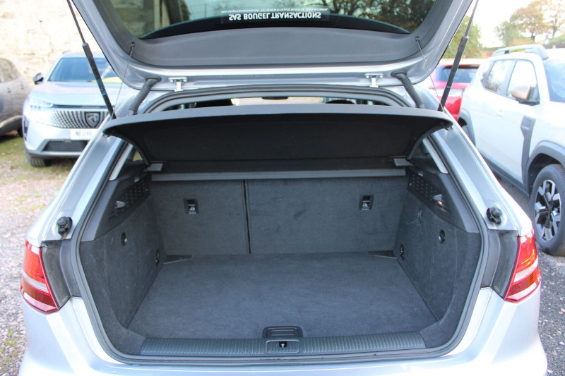 Photo 6 de l'offre de AUDI A3 SPORTBACK 35 TDI 150CH BUSINESS LINE S TRONIC 7 EURO6D-T à 21500€ chez Bougel transactions