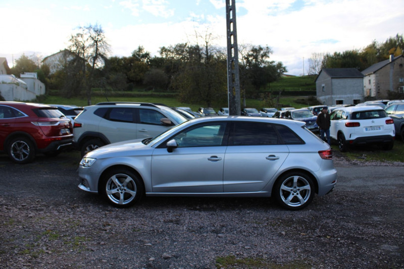 Photo 5 de l'offre de AUDI A3 SPORTBACK 35 TDI 150CH BUSINESS LINE S TRONIC 7 EURO6D-T à 21500€ chez Bougel transactions