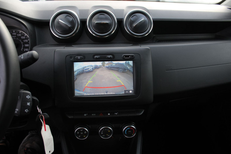 Photo 15 de l'offre de DACIA DUSTER III CONFORT LUXE 1L5 DCI 95 CAMÃRA GPS USB RÃGULATEUR BLUETOOTH CLIMAT LEDS ATTELAGE à 16900€ chez Bougel transactions