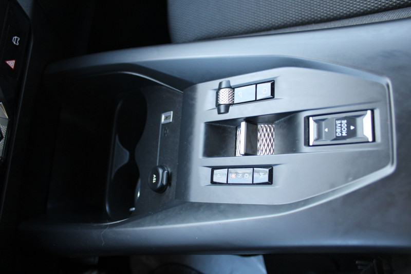 Photo 10 de l'offre de DS DS4 CROSSBACK III BLUE HDI 130 CV BASTILLE GPS CARPLAY I-COKPIT RE JA 17 FULL LED BOITE AUTO EAT-8 à 21800€ chez Bougel transactions