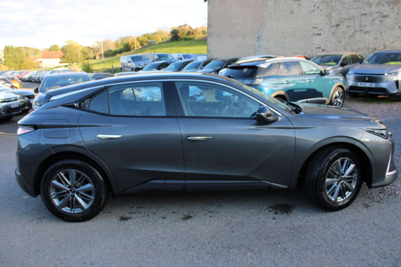Photo 2 de l'offre de DS DS4 CROSSBACK III BLUE HDI 130 CV BASTILLE GPS CARPLAY I-COKPIT RE JA 17 FULL LED BOITE AUTO EAT-8 à 21800€ chez Bougel transactions