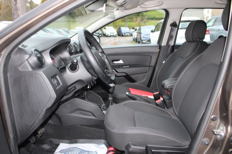 Photo 9 de l'offre de DACIA DUSTER III CONFORT LUXE 1L5 DCI 90 CV BOITE 6V BLUETOOTH RÃGULATEUR CAMÃRA GPS USB ATTELAGE à 14800€ chez Bougel transactions