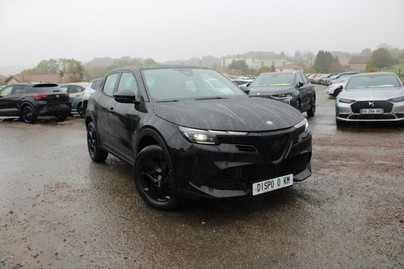 Alfa Romeo JUNIOR IBRIDA 145 CV HYBRIDE GPS 3D CAMÃRA RE JA 17 I-COKPIT FULL LED BOITE AUTO DCT-6 Hybride NOIR INTENSE Occasion à vendre