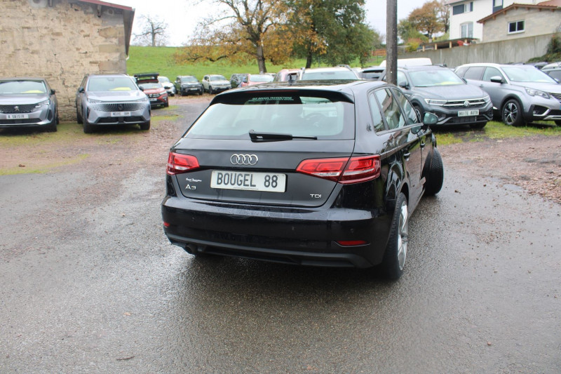 Photo 2 de l'offre de AUDI A3 SPORTBACK TDI 116 CV DESIGN GPS 3D XÃNON+LED CLIM RE AUDIO MP3 JA 18 USB RADAR BLUETOOTH à 16900€ chez Bougel transactions