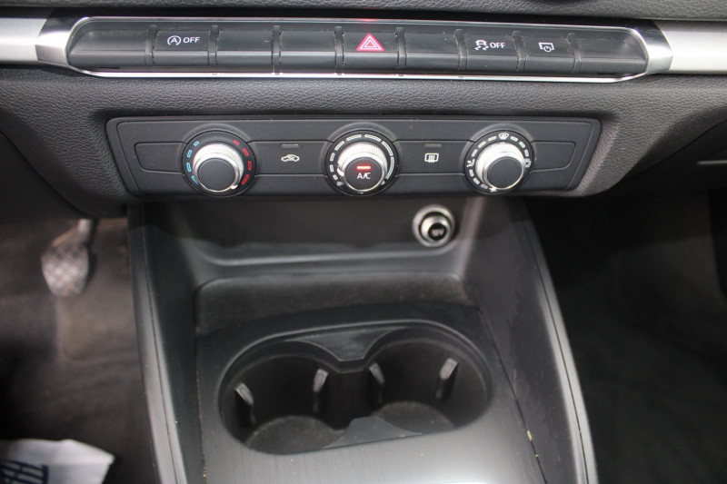 Photo 12 de l'offre de AUDI A3 SPORTBACK TDI 116 CV DESIGN GPS 3D XÃNON+LED CLIM RE AUDIO MP3 JA 18 USB RADAR BLUETOOTH à 16900€ chez Bougel transactions