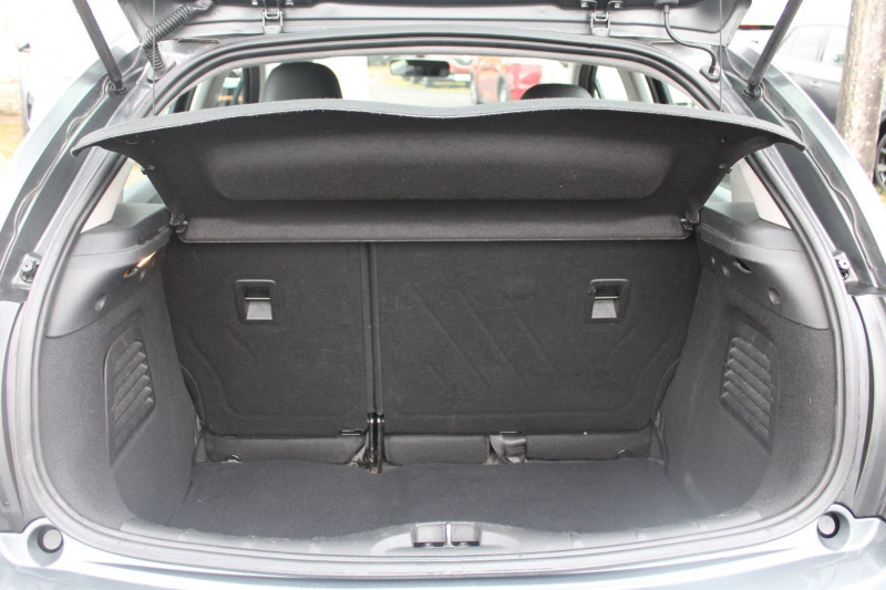 Photo 6 de l'offre de CITROEN C3 II CONFORT 1L4 HDI 70 CV CLIM AUDIO SAT MP3 RÃGULATEUR ROUE DE SECOURS BOITE AUTO à 8990€ chez Bougel transactions