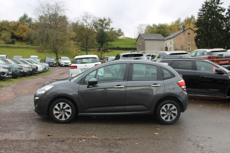 Photo 7 de l'offre de CITROEN C3 II CONFORT 1L4 HDI 70 CV CLIM AUDIO SAT MP3 RÃGULATEUR ROUE DE SECOURS BOITE AUTO à 8990€ chez Bougel transactions