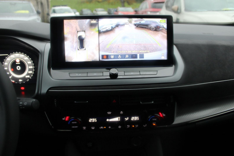 Photo 13 de l'offre de NISSAN QASHQAI VI N-DESIGN E-POWER 190 CV HYBRIDE GPS 3D I-COKPIT TOIT PANO JA 20 BOITE AUTO CVT à 34990€ chez Bougel transactions