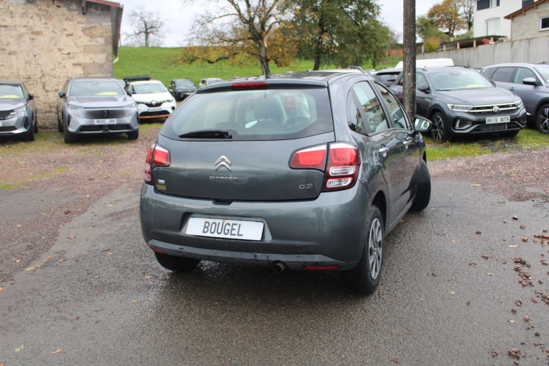 Photo 2 de l'offre de CITROEN C3 II CONFORT 1L4 HDI 70 CV CLIM AUDIO SAT MP3 RÃGULATEUR ROUE DE SECOURS BOITE AUTO à 8990€ chez Bougel transactions