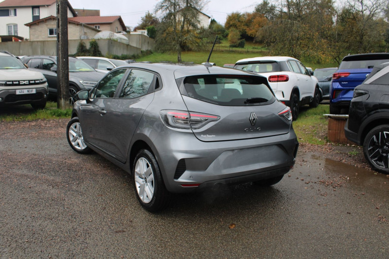 Photo 3 de l'offre de RENAULT CLIO VI EVOLUTION DIESEL BLUEDCI 100 CV BOITE 6V CAMÃRA USB GPS LINK BLUETOOTH FULL LEDS à 20900€ chez Bougel transactions