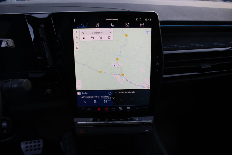 Photo 14 de l'offre de RENAULT AUSTRAL II 200 CV E-TECH HYBRIDE ESPRIT ALPINE CAMÃRA GPS 3D I-COKPIT FULL LED BOITE AUTO à 39500€ chez Bougel transactions