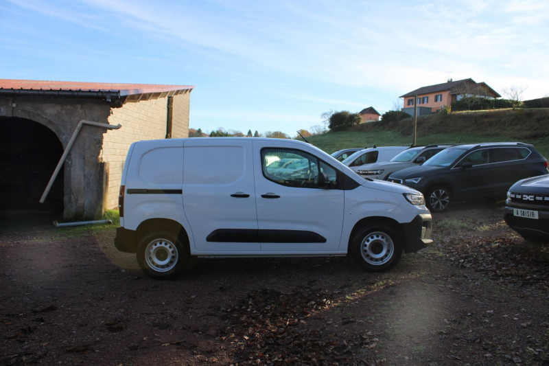 Photo 5 de l'offre de CITROEN BERLINGO 5 AFFAIRE BLUE HDI 100 CV "3 PLACES" GPS GRIP USB FULL LED CAMÃRA TVA=17920 E HT à 21500€ chez Bougel transactions