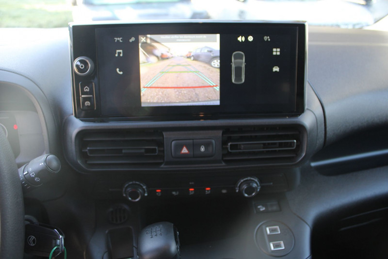 Photo 10 de l'offre de CITROEN BERLINGO 5 AFFAIRE BLUE HDI 100 CV "3 PLACES" GPS GRIP USB FULL LED CAMÃRA TVA=17920 E HT à 21500€ chez Bougel transactions
