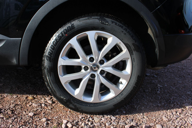 Photo 7 de l'offre de RENAULT KADJAR BUSINESS 1L5 DCI 110 CV GPS 3D CLIM AUDIO USB JA 17 RADAR BLUETOOTH RÃGULATEUR à 13990€ chez Bougel transactions