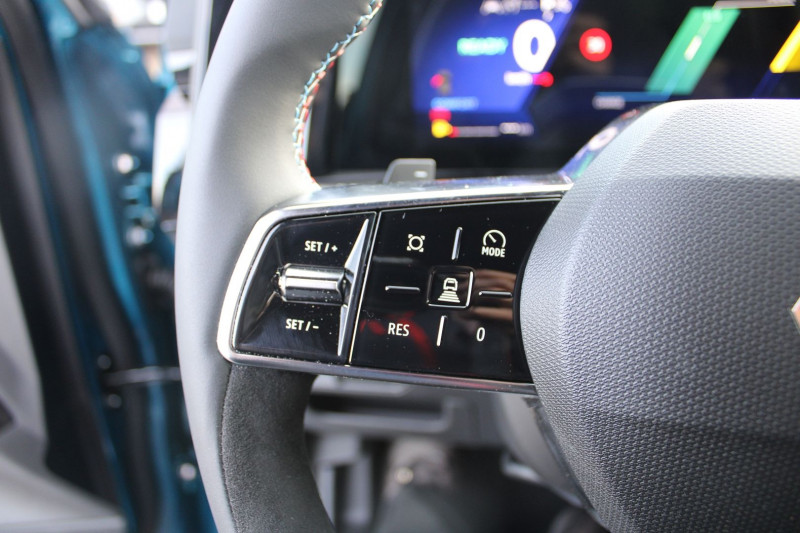 Photo 13 de l'offre de RENAULT AUSTRAL II 200 CV E-TECH HYBRIDE ESPRIT ALPINE CAMÃRA GPS 3D I-COKPIT FULL LED BOITE AUTO à 39500€ chez Bougel transactions