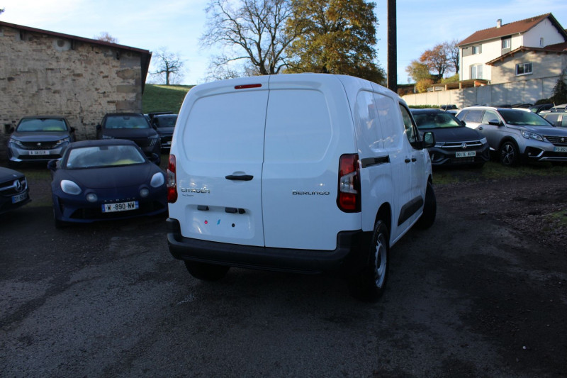 Photo 2 de l'offre de CITROEN BERLINGO 5 AFFAIRE BLUE HDI 100 CV "3 PLACES" GPS GRIP USB FULL LED CAMÃRA TVA=17920 E HT à 21500€ chez Bougel transactions