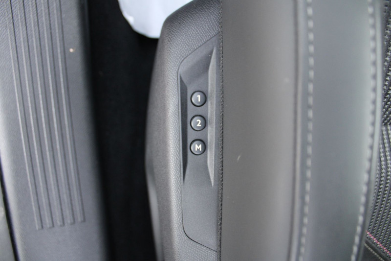 Photo 14 de l'offre de DS DS4 CROSSBACK III 180 CV PERFORMANCE LINE + I-COKPIT GPS 3D FULL LED CAMÃRA 360Â° BOITE AUTO EAT-8 à 25990€ chez Bougel transactions