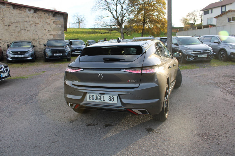 Photo 2 de l'offre de DS DS4 CROSSBACK III 180 CV PERFORMANCE LINE + I-COKPIT GPS 3D FULL LED CAMÃRA 360Â° BOITE AUTO EAT-8 à 25990€ chez Bougel transactions