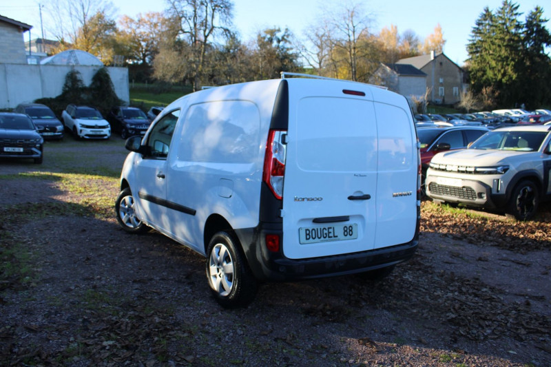 Photo 3 de l'offre de RENAULT KANGOO III EXPRESS AFFAIRE EXTRA R-LINK DCI 90 CV GPS 3D RE RADAR GRIP CONTROL BLUETOOTH RÃGULATEUR à 12990€ chez Bougel transactions