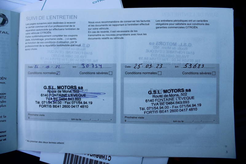 Photo 18 de l'offre de CITROEN C4 PHASE SHINE BLUEHDI 110 CV BOITE 6V DIESEL CUIR TOIT OUVRANT CAMÃRA 360 GPS FULL LEDS à 16990€ chez Bougel transactions