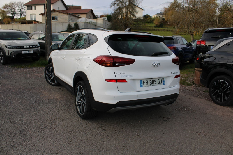 Photo 3 de l'offre de HYUNDAI TUCSON III 1L6 CRDI 115 CV INTUITIVE CAMÃRA GPS USB TOIT OUVRANT PANO ABS JANTES 19 BOITE 6 à 18990€ chez Bougel transactions