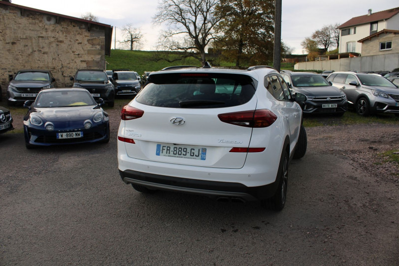 Photo 2 de l'offre de HYUNDAI TUCSON III 1L6 CRDI 115 CV INTUITIVE CAMÃRA GPS USB TOIT OUVRANT PANO ABS JANTES 19 BOITE 6 à 18990€ chez Bougel transactions