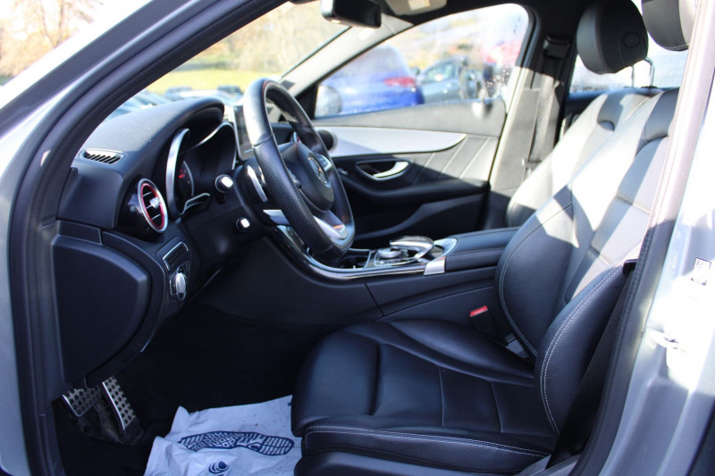 Photo 7 de l'offre de MERCEDES-BENZ CLASSE C (W205) 200 CDI FASCINATION "PACK AMG" GPS 3D CAMÃRA FULL LED USB JA 18 BOITE 7G-TRONIC à 18990€ chez Bougel transactions