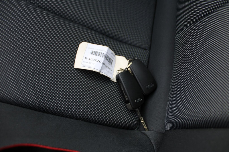 Photo 18 de l'offre de AUDI Q2 S-LINE 35 TFSI 150 CV CAMÃRA FULL LED GPS 3D PK HIVER JA 17 BOITE AUTO S-TRONIC à 27990€ chez Bougel transactions