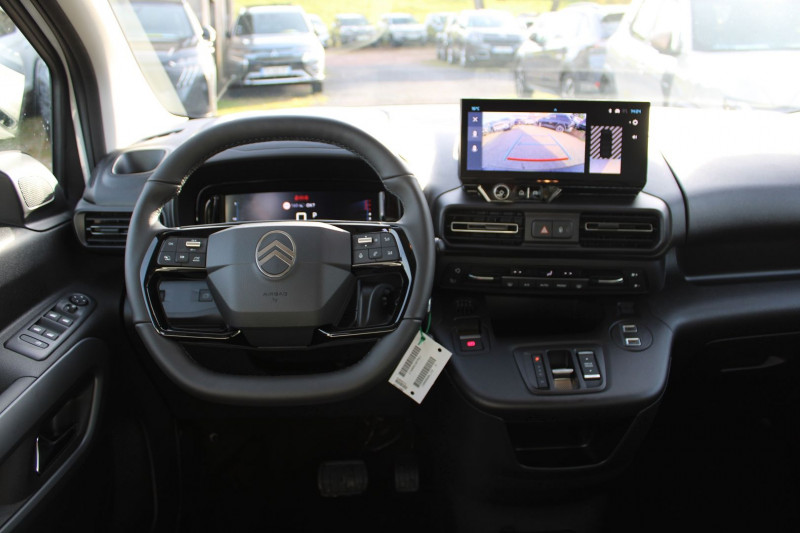 Photo 10 de l'offre de CITROEN BERLINGO 5 PLUS BLUE HDI 130 CV GPS CARPLAY CAMÃRA I-COKPIT FULL LED JA 16 BOITE AUTO EAT-8 à 26990€ chez Bougel transactions