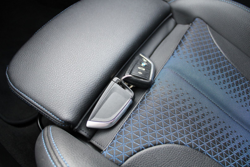 Photo 17 de l'offre de BMW SERIE 1 (F40) 118D 150CH M SPORT à 24900€ chez Bougel transactions