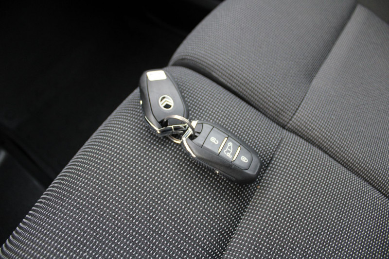 Photo 13 de l'offre de CITROEN BERLINGO 5 AFFAIRE XL 950KG BLUEHDI 130CH S&S EAT8 à 24990€ chez Bougel transactions