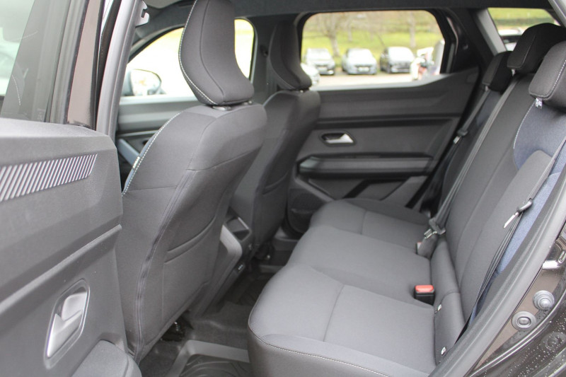 Photo 9 de l'offre de DACIA DUSTER VI JOURNEY 140 CV HYBRIDE GPS 3D CLIM CAMÃRA USB JA 18 I-COKPIT FULL LED BOITE AUTO à 25990€ chez Bougel transactions