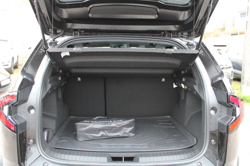 Photo 6 de l'offre de DACIA DUSTER VI JOURNEY 140 CV HYBRIDE GPS 3D CLIM CAMÃRA USB JA 18 I-COKPIT FULL LED BOITE AUTO à 25990€ chez Bougel transactions